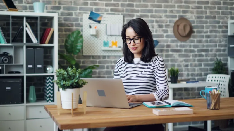 Profit Is the New Pitch: How Lean SaaS Founders Are Beating the Funding Machine